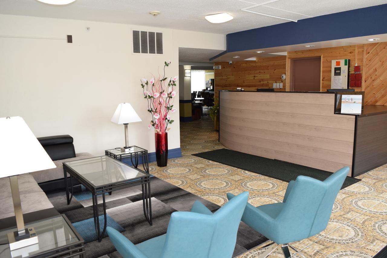 Baymont By Wyndham - Chicago - Addison - O'Hare Otel Dış mekan fotoğraf